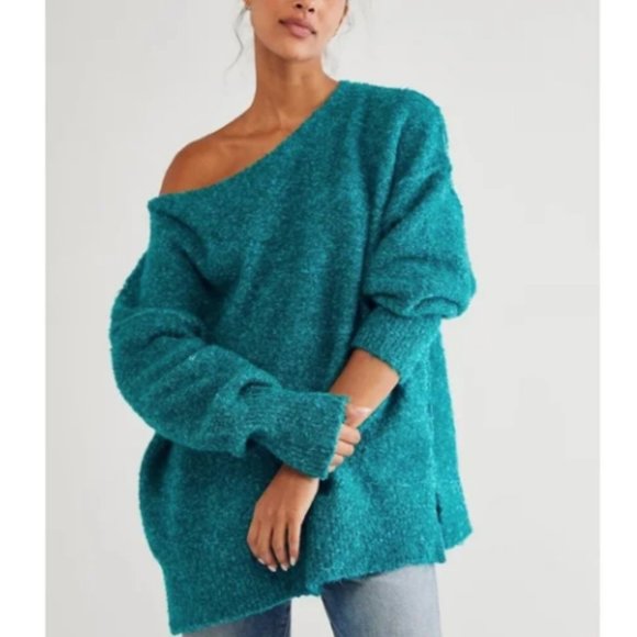 Free People Sweaters - FREE PEOPLE MOIRA SLOUCHY SWEATER